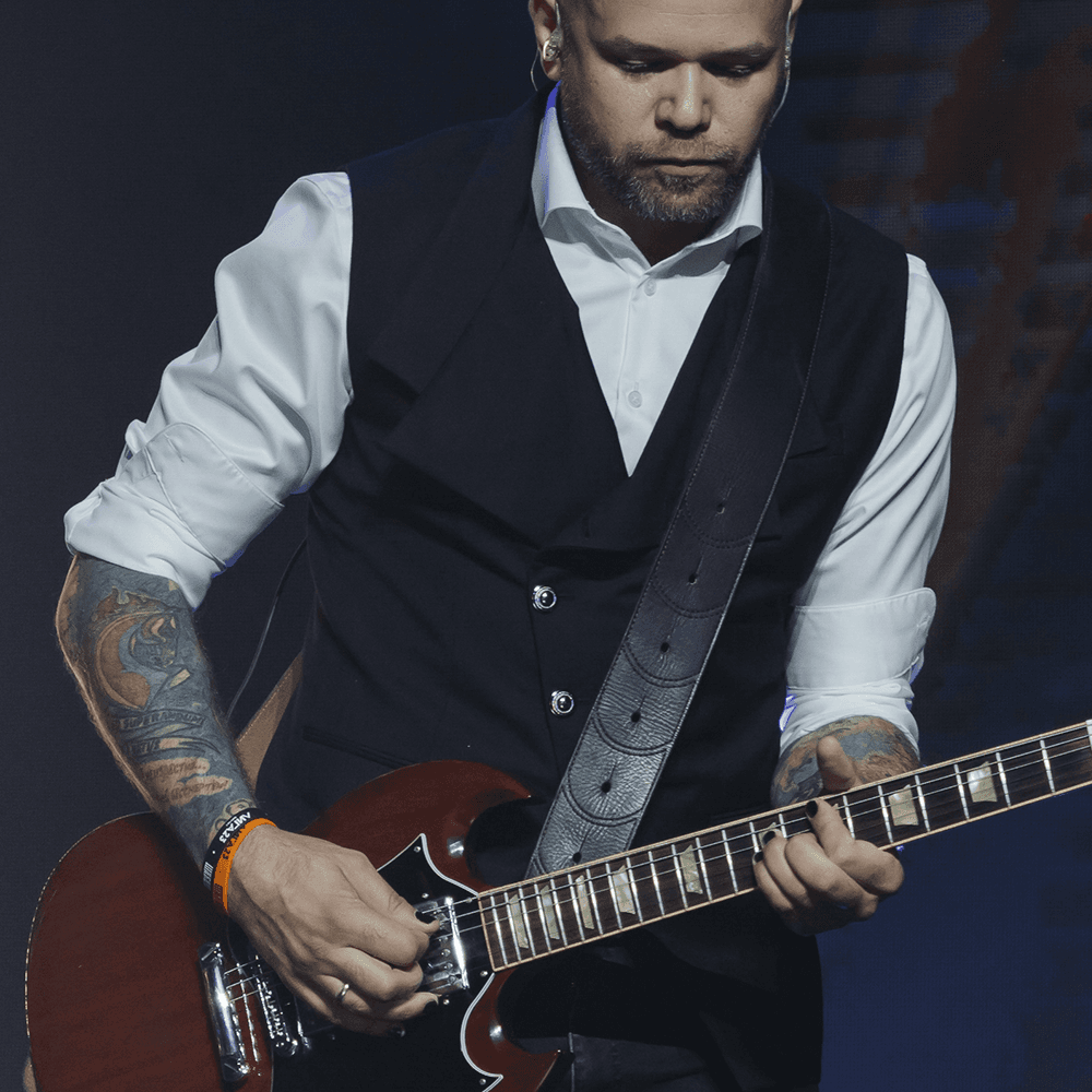 Алексей Мир