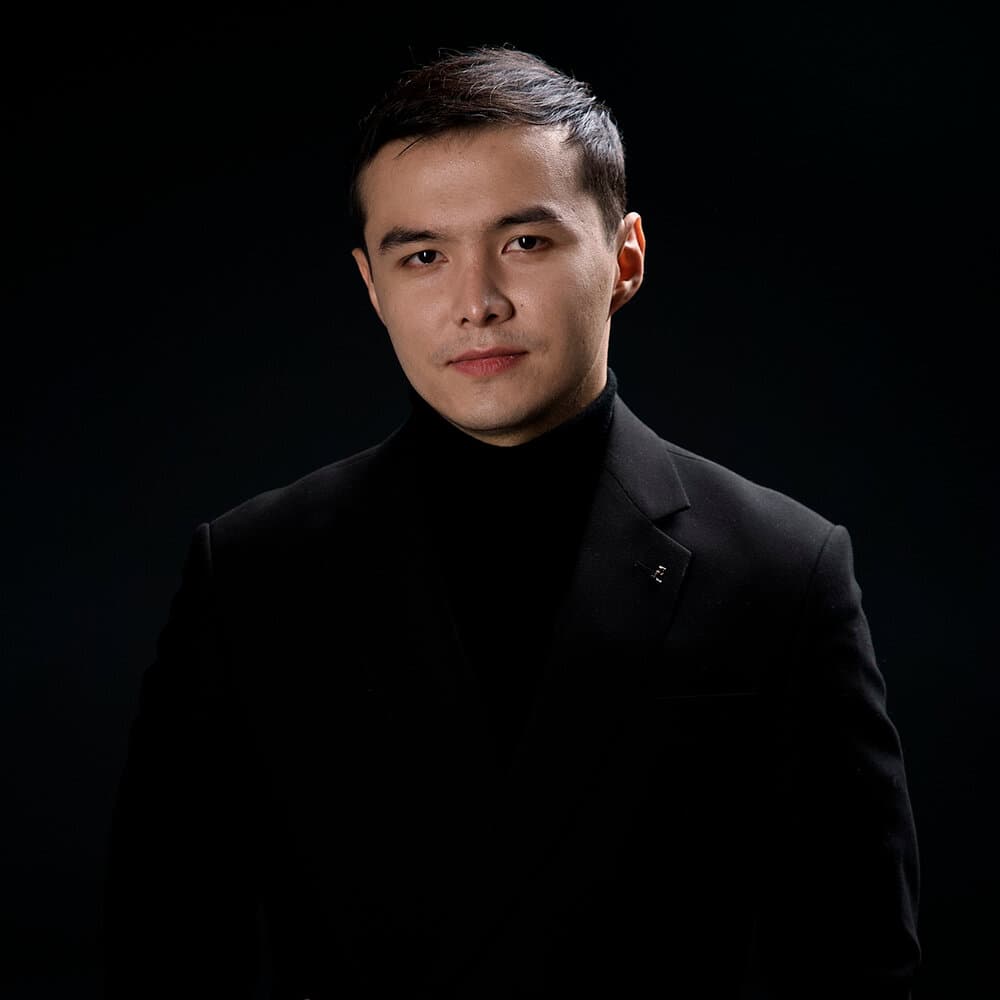 Айбек  Серикханов