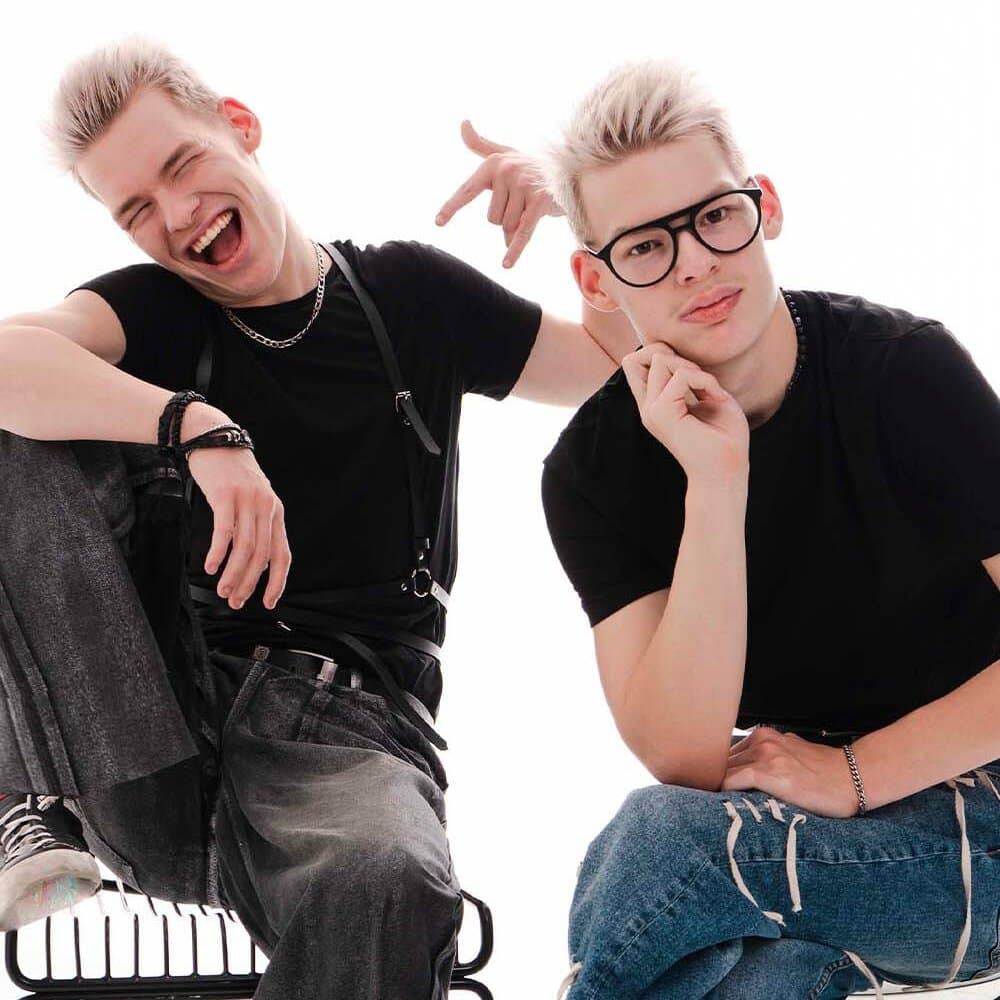 ДВОЙНОЙ ЗАРЯД