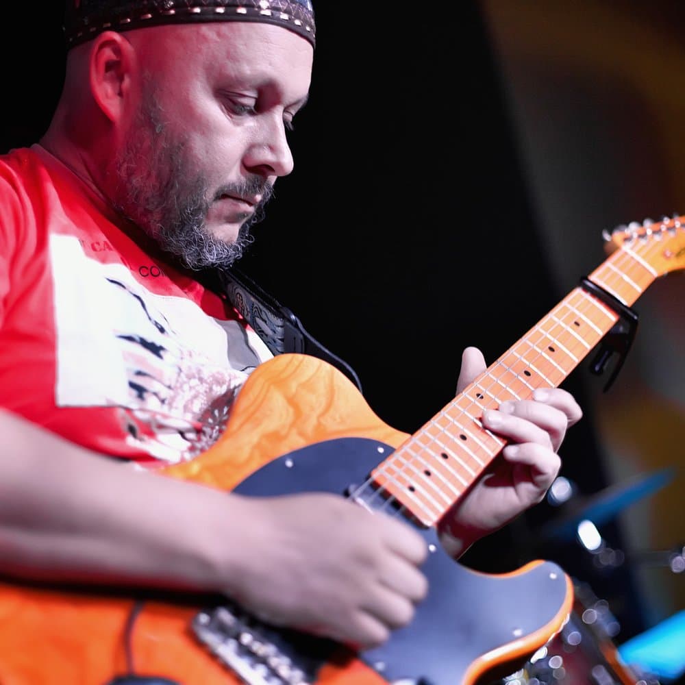 Александр Непомнящих