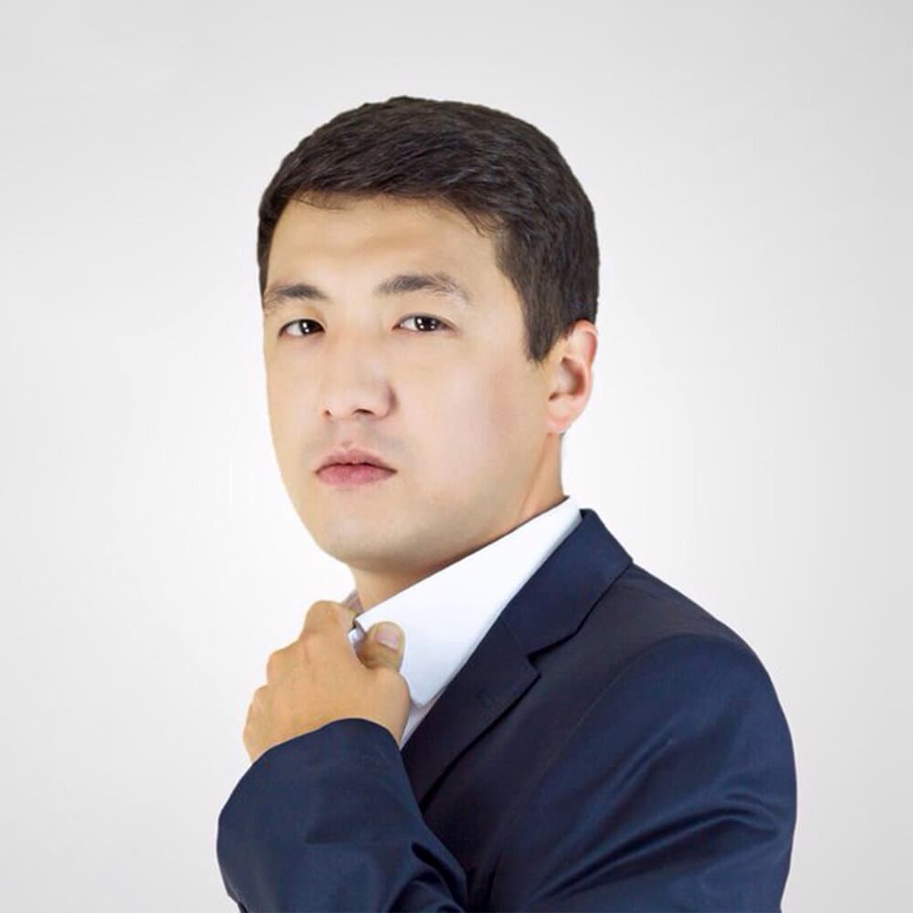 Абир Касенов